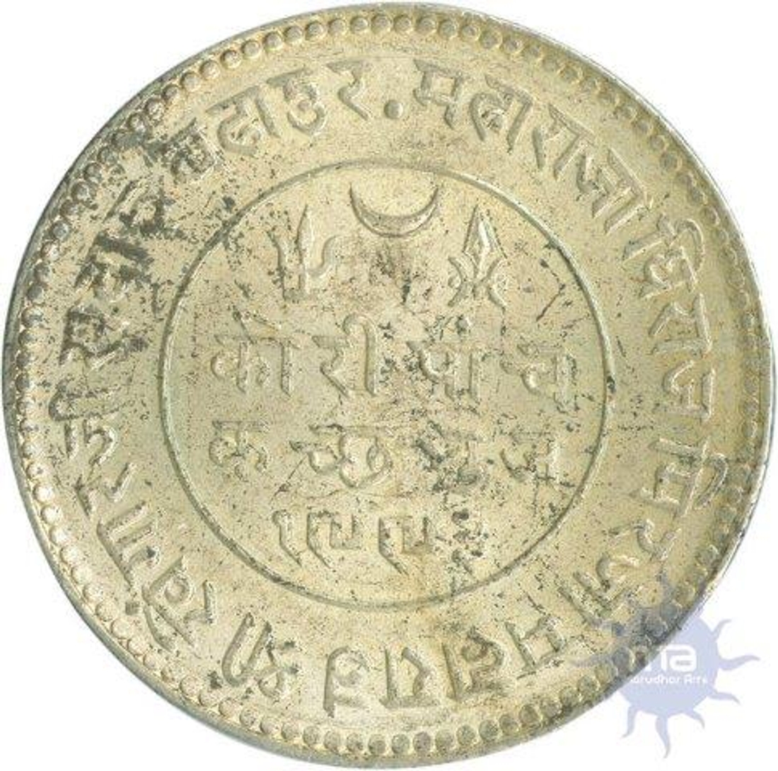 P auction images