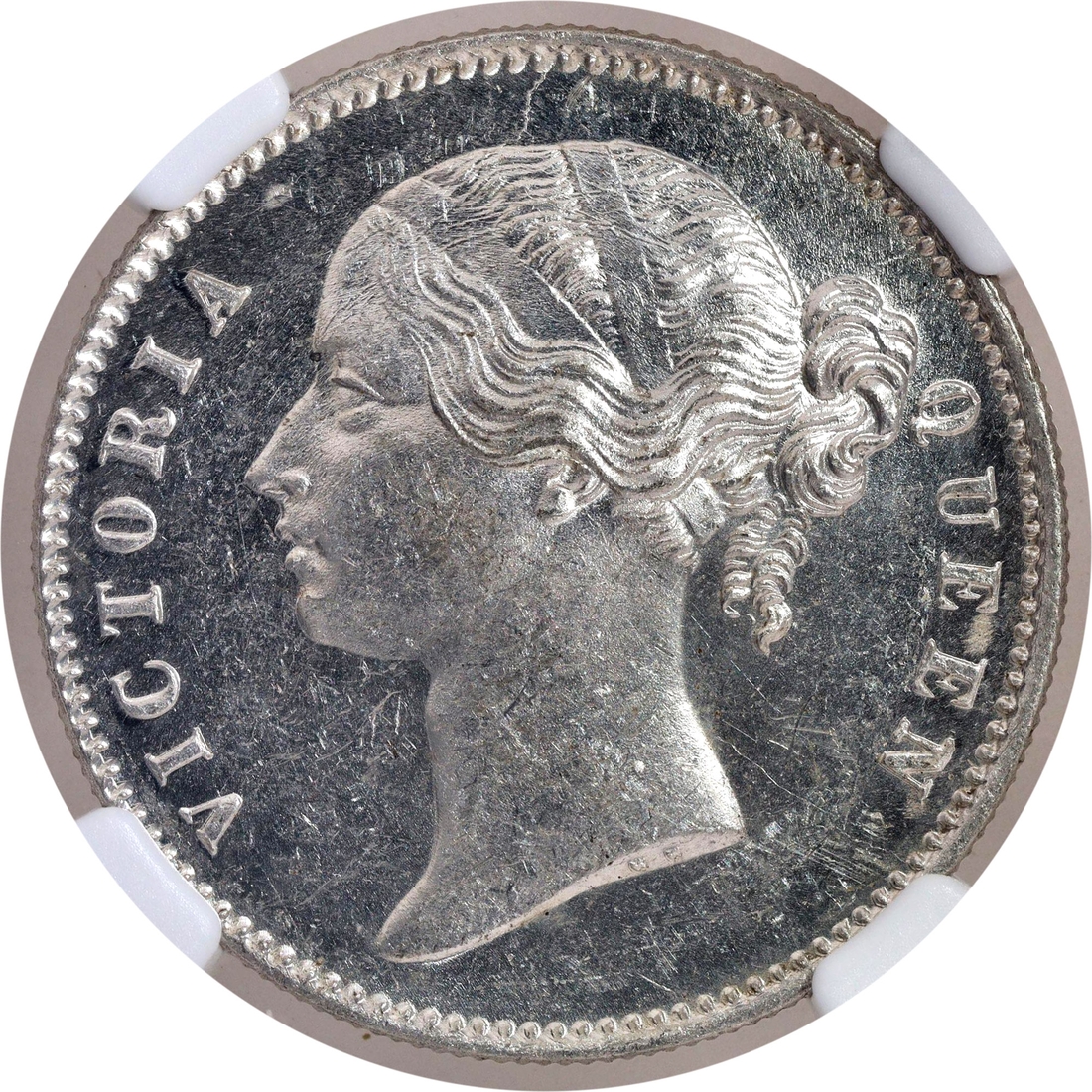 P auction images