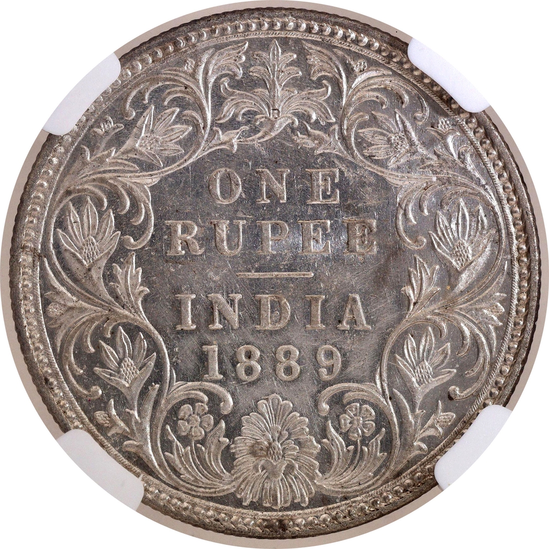 P auction images
