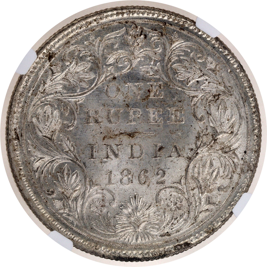 P auction images