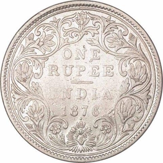 Silver One Rupee Coin of Victoria Queen of Bombay Mint of 1876.