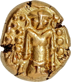 Madras Presidency Gold Pagoda, First Issue? Star-in- Small Circle Type XF-AU, Very Rare.