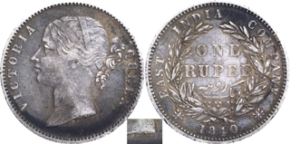 Silver One Rupee Coin of Victoria Queen Divided Legend of Madras Mint of 1840.