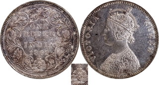 Silver One Rupee Coin of Victoria Queen of Bombay Mint of 1862 of A/II/0/5 Dots.