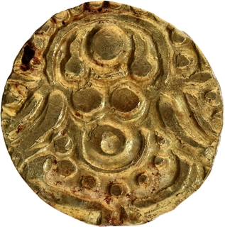 Gold Four and Half Masha Coin of Madanavarman of Chandellas of Jejakabhuti.