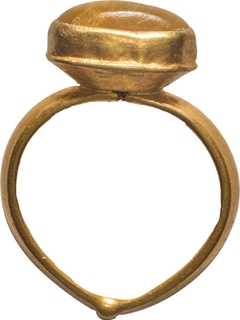 Very Rare Gold Ring with Yellow Sapphire Possibly from Satavahana period.