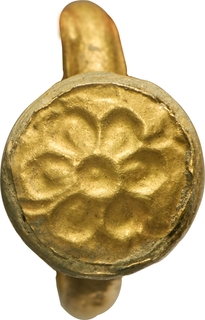 Possibly Gupta Period (4th–5th Century AD) Gold Ring/Seal with Floral Motif, Dual-Purpose Ornamental and Personal Signet of the Gupta Golden Age.
