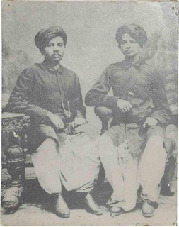 Gandhi and his elder brother photograph. 