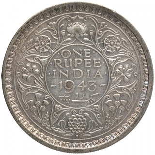 Silver One Rupee Coin of King George VI of Bombay Mint of 1943.